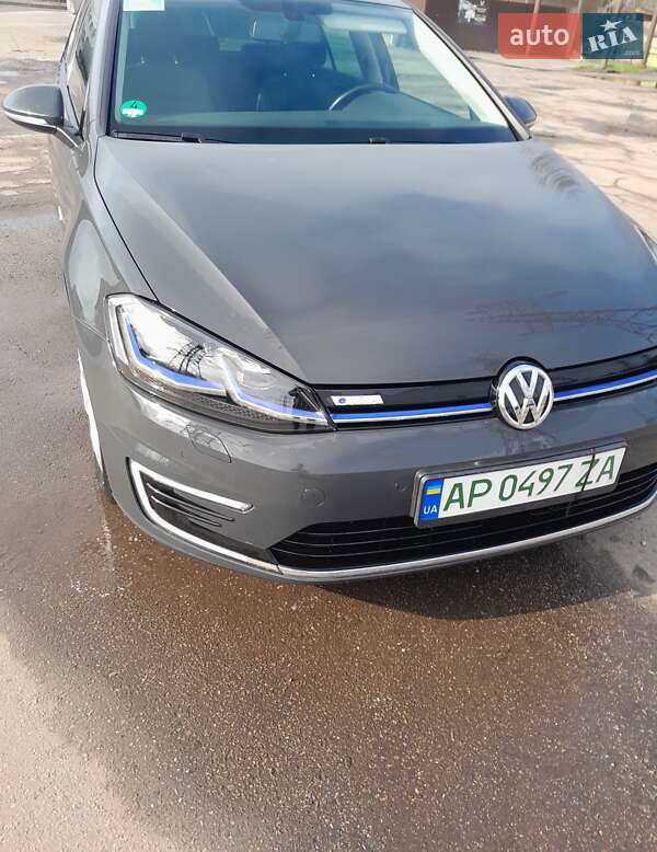 Хэтчбек Volkswagen e-Golf 2020 в Запорожье