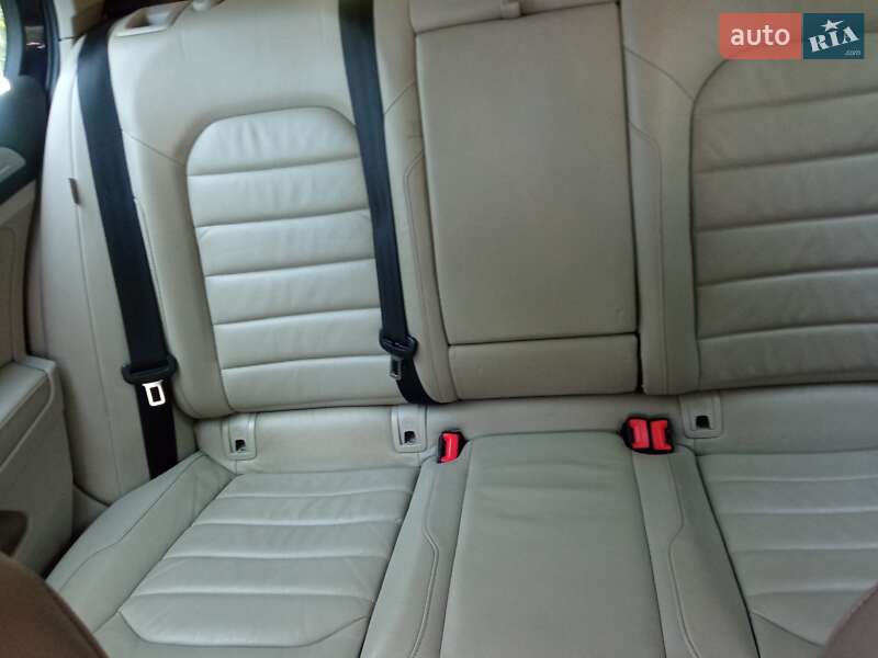 Хэтчбек Volkswagen e-Golf 2015 в Днепре