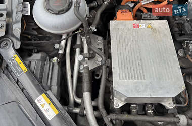 Хэтчбек Volkswagen e-Golf 2020 в 