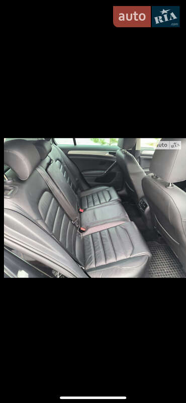 Хэтчбек Volkswagen e-Golf 2014 в Каменец-Подольском
