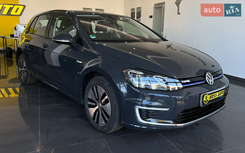 Хетчбек Volkswagen e-Golf 2020 в 