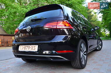 Хетчбек Volkswagen e-Golf 2020 в 