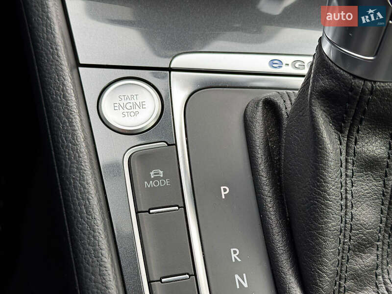 Хэтчбек Volkswagen e-Golf 2017 в Луцке фото 14 Хэтчбек Volkswagen e-Golf 2017 в Луцке
