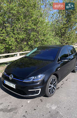 Хетчбек Volkswagen e-Golf 2019 в Дніпрі