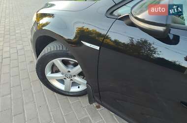 Хэтчбек Volkswagen e-Golf 2015 в 