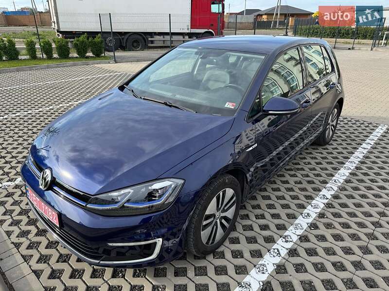 Хетчбек Volkswagen e-Golf 2017 в Луцьку