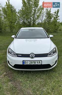 Хэтчбек Volkswagen e-Golf 2015 в Лубнах
