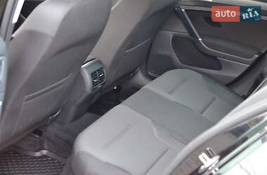 Хетчбек Volkswagen e-Golf 2018 в 