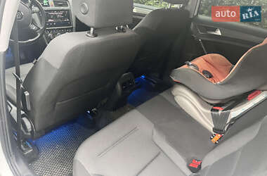 Хэтчбек Volkswagen e-Golf 2020 в 