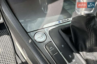 Хетчбек Volkswagen e-Golf 2014 в 