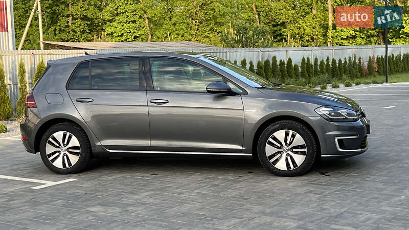 Хэтчбек Volkswagen e-Golf 2019 в Луцке