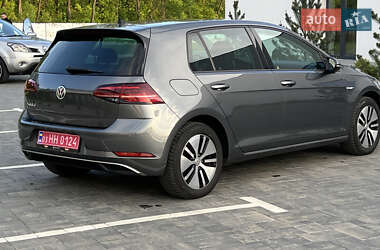 Хетчбек Volkswagen e-Golf 2019 в 
