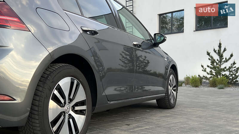 Хэтчбек Volkswagen e-Golf 2019 в Луцке