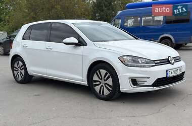 Хетчбек Volkswagen e-Golf 2017 в Хмельницькому