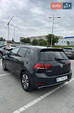 Хэтчбек Volkswagen e-Golf 2020 в 