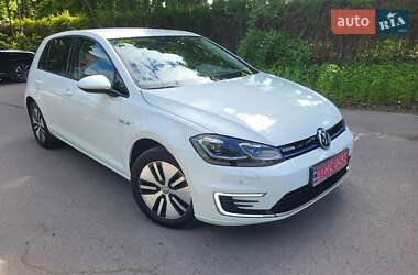 Хетчбек Volkswagen e-Golf 2020 в 