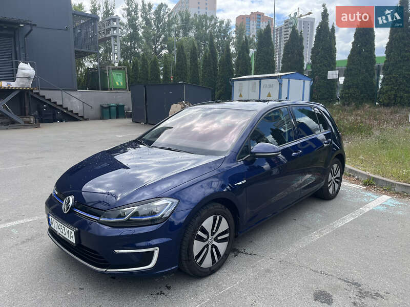 Volkswagen e-Golf 2017