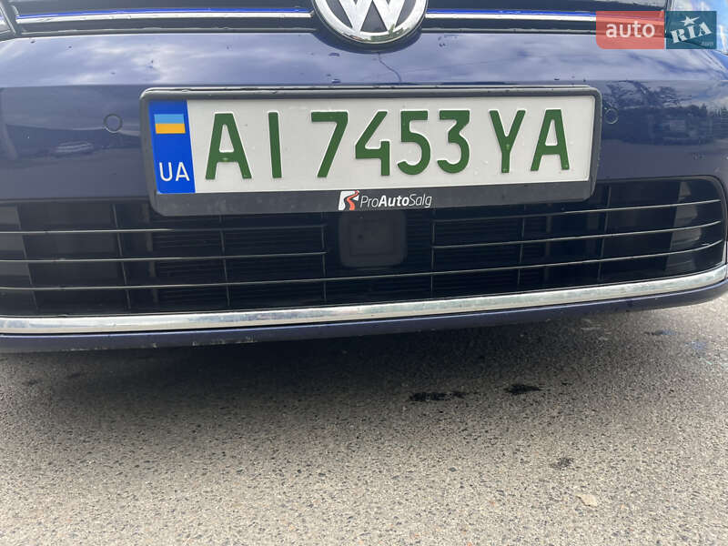 Хетчбек Volkswagen e-Golf 2017 в Києві