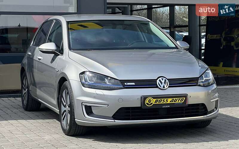 Volkswagen e-Golf 2016