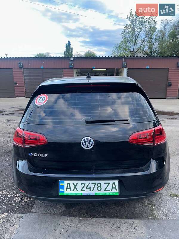 Хэтчбек Volkswagen e-Golf 2016 в Харькове
