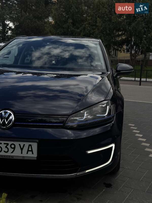 Хетчбек Volkswagen e-Golf 2014 в Сарнах фото 2 Хетчбек Volkswagen e-Golf 2014 в Сарнах