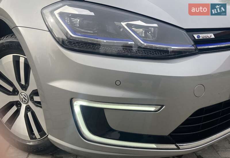 Хэтчбек Volkswagen e-Golf 2018 в Николаеве