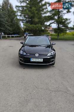 Хэтчбек Volkswagen e-Golf 2020 в Ужгороде
