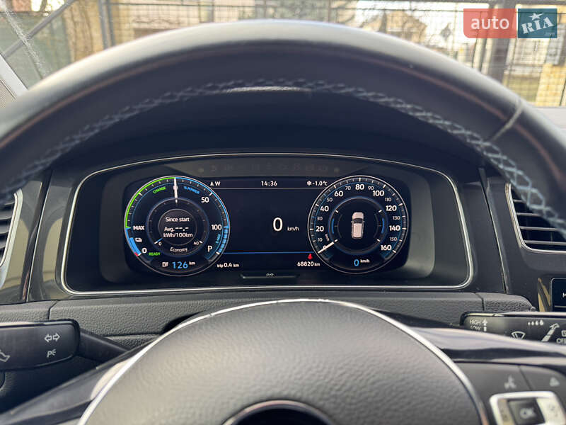 Хетчбек Volkswagen e-Golf 2019 в Львові