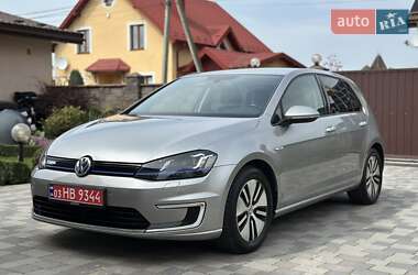Хетчбек Volkswagen e-Golf 2016 в Івано-Франківську