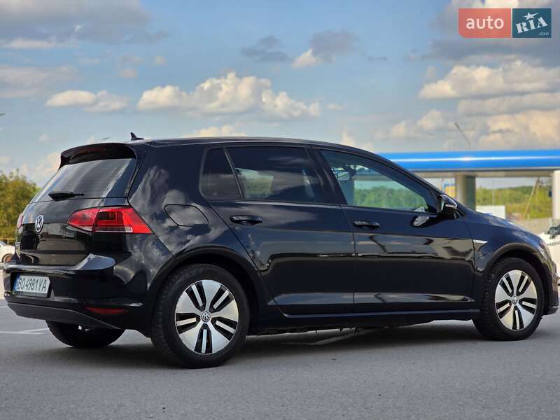Хетчбек Volkswagen e-Golf 2015 в Тернополі