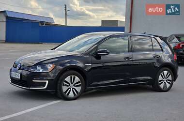Хэтчбек Volkswagen e-Golf 2015 в 