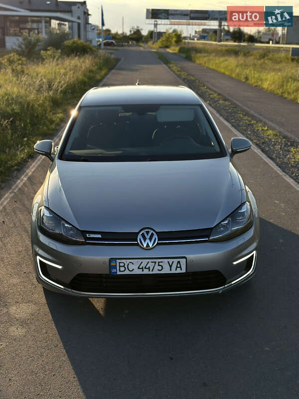 Хэтчбек Volkswagen e-Golf 2017 в Ужгороде фото 6 Хэтчбек Volkswagen e-Golf 2017 в Ужгороде
