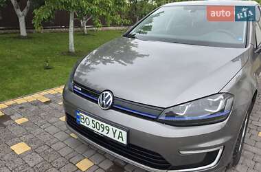 Хетчбек Volkswagen e-Golf 2015 в Підволочиську