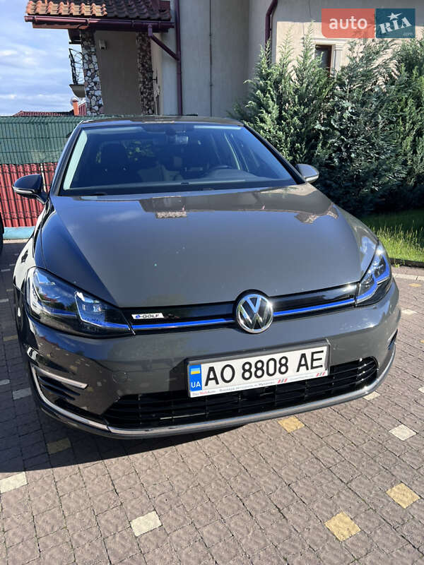 Volkswagen e-Golf 2020