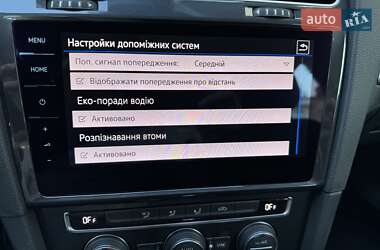 Хэтчбек Volkswagen e-Golf 2020 в 