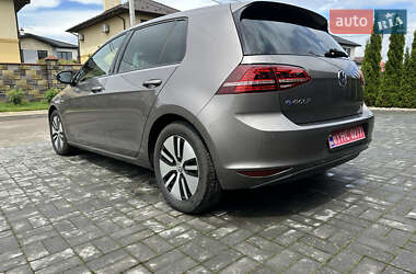 Хэтчбек Volkswagen e-Golf 2015 в 