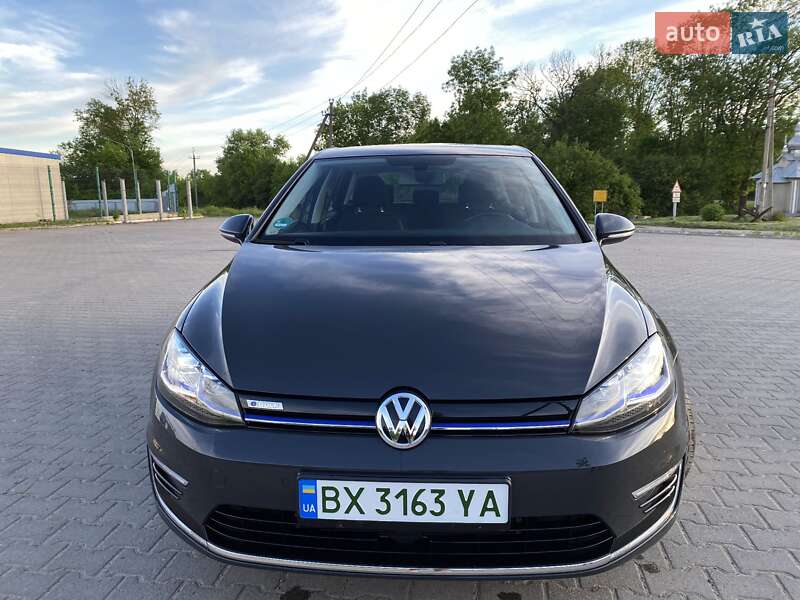 Хетчбек Volkswagen e-Golf 2020 в Хотині