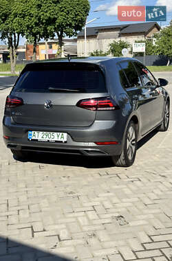 Хэтчбек Volkswagen e-Golf 2020 в 