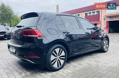 Хетчбек Volkswagen e-Golf 2019 в 