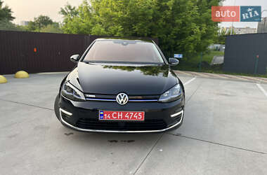 Хетчбек Volkswagen e-Golf 2020 в 