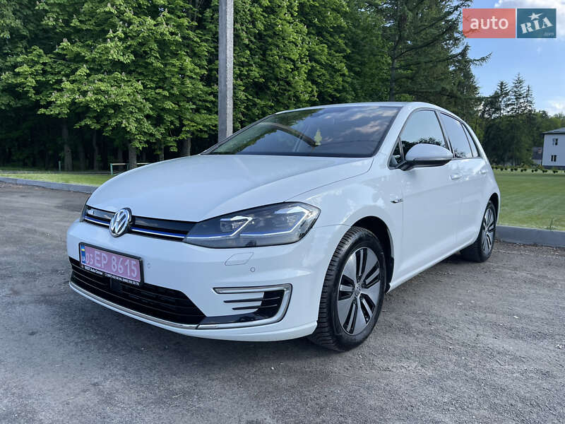 Хэтчбек Volkswagen e-Golf 2020 в Киверцах