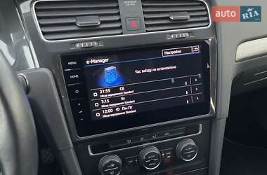 Хетчбек Volkswagen e-Golf 2020 в 