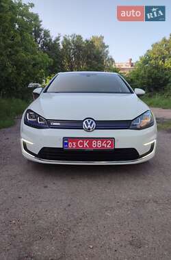Хэтчбек Volkswagen e-Golf 2016 в Прилуках