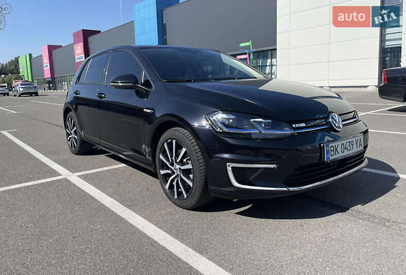 Хетчбек Volkswagen e-Golf 2018 в Тернополі