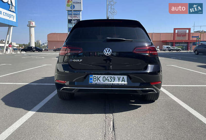 Хетчбек Volkswagen e-Golf 2018 в Тернополі
