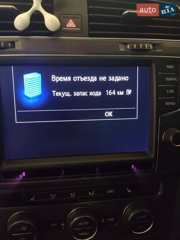 Хэтчбек Volkswagen e-Golf 2014 в Шептицькому