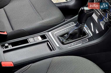 Хэтчбек Volkswagen e-Golf 2020 в Першотравенске