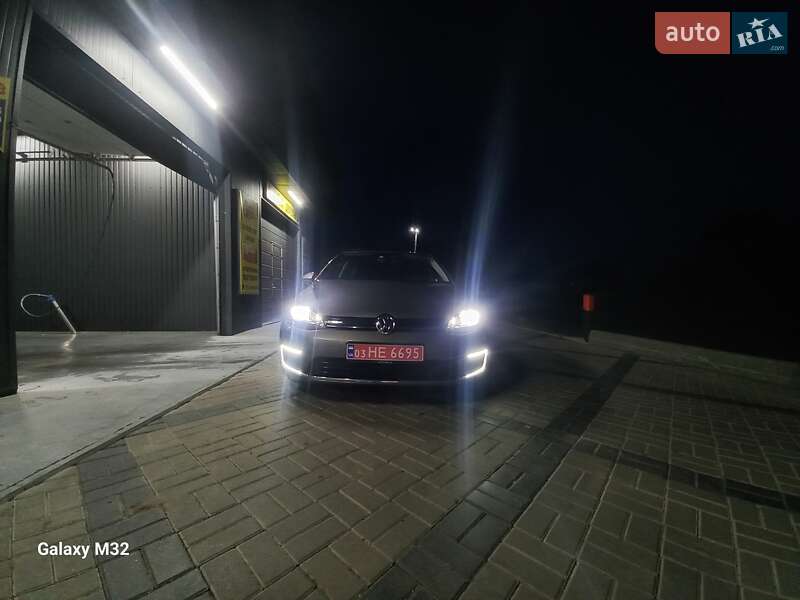 Хэтчбек Volkswagen e-Golf 2015 в Днепре