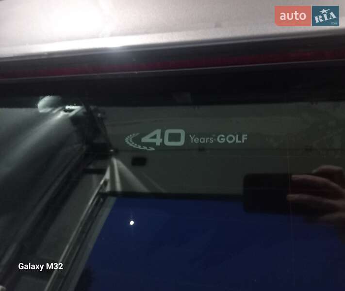 Хэтчбек Volkswagen e-Golf 2015 в Днепре