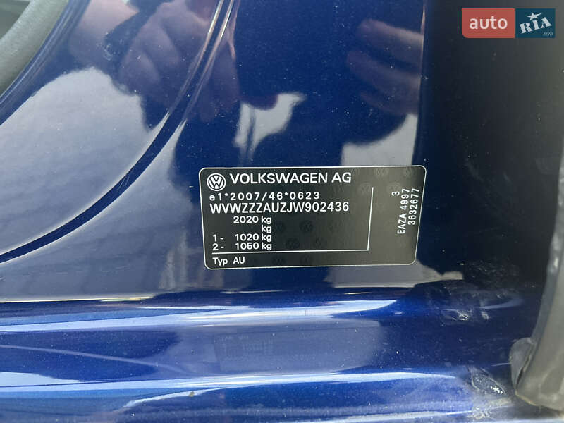 Хэтчбек Volkswagen e-Golf 2017 в Житомире